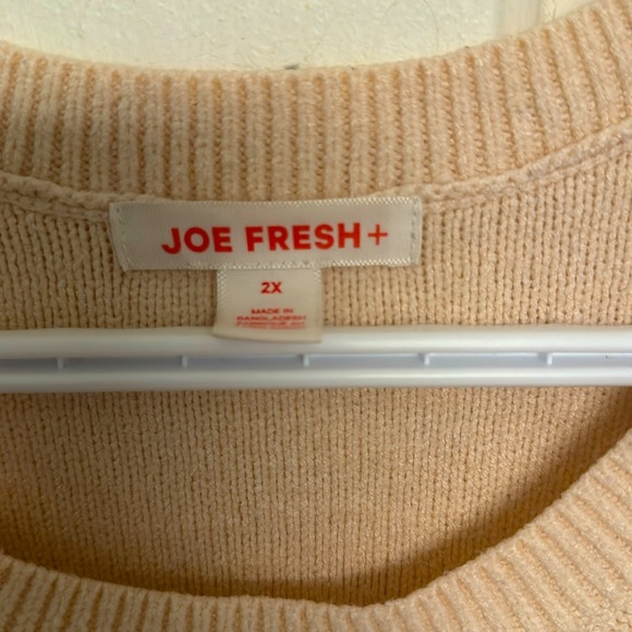Peach Knit Joe Fresh Sweater in Good Condition - Picture 2 of 3